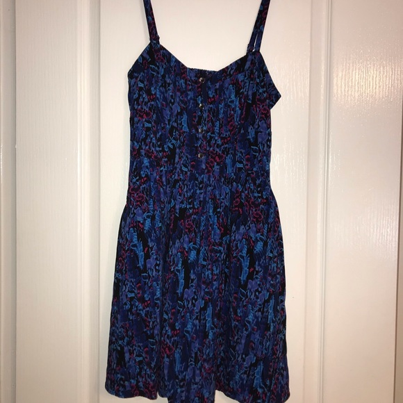 Express sundress in a fun blue print. Size XS - Picture 4 of 13